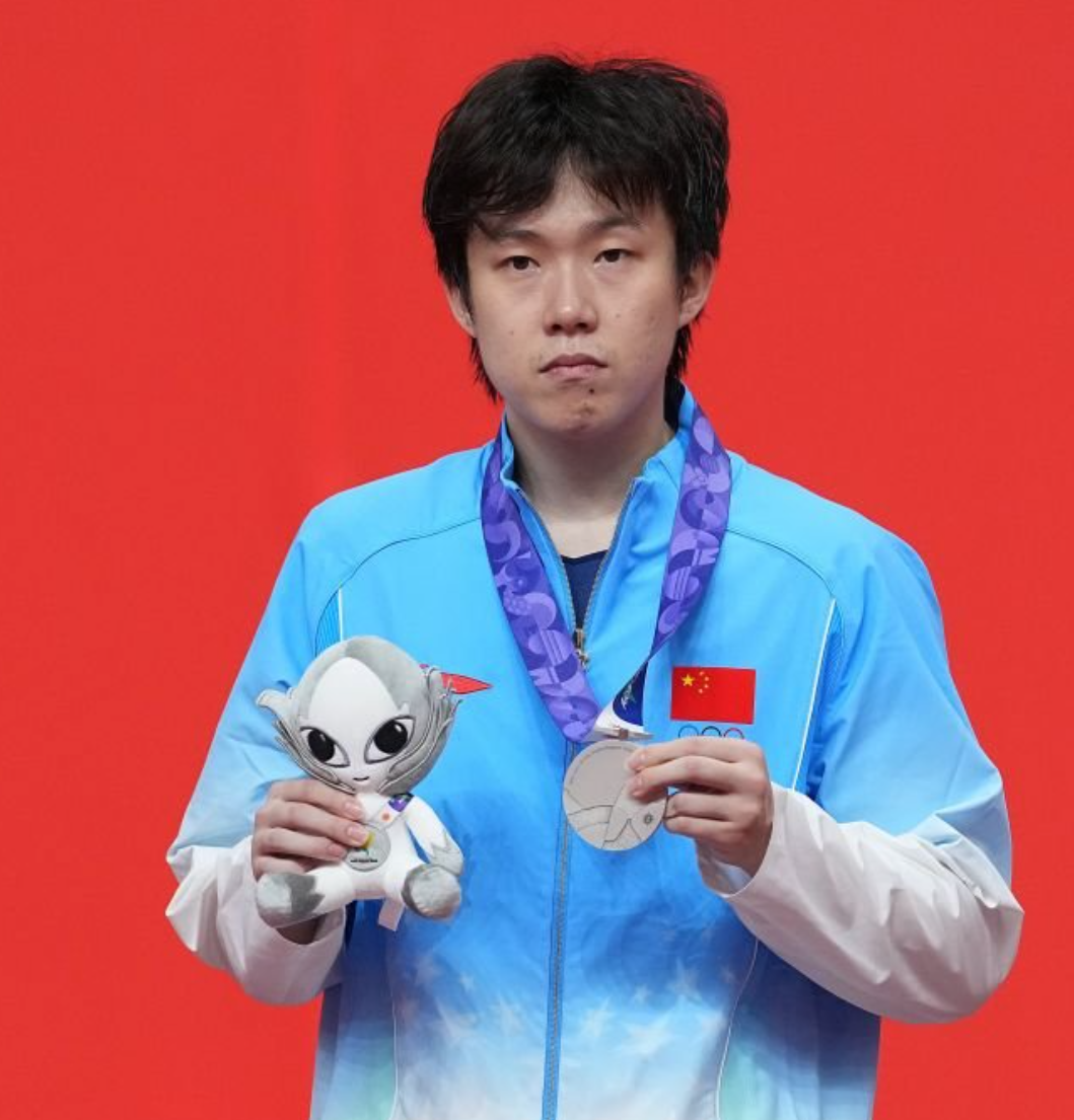 必一运动介绍图片